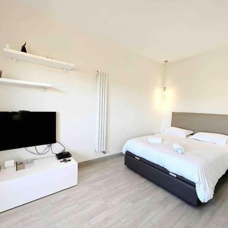Il Gioiello : Apt 2 Pers, Clim, Piscine, Parking Antibes Eksteriør bilde